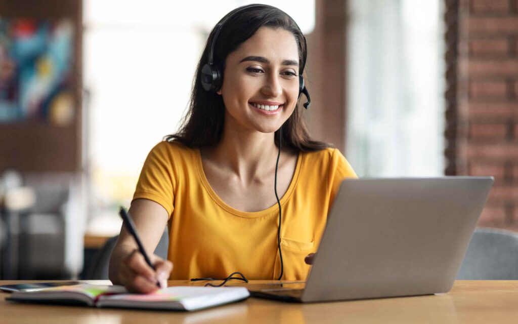 feature image for the article on online certifications in india